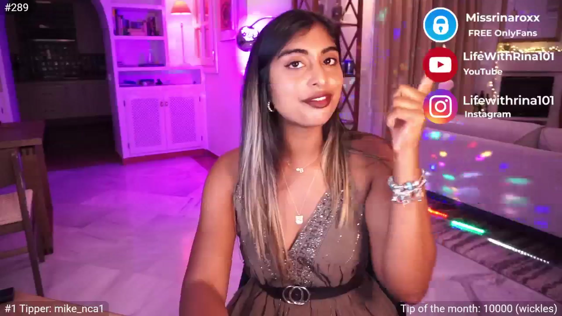 Gallery image thumbnail from Missrinaroxx's myfreecams stream on, 05/09/2025, 21:23 image 11 of 20
