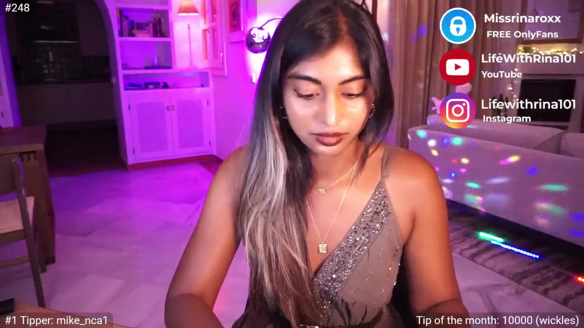 Gallery image thumbnail from Missrinaroxx's myfreecams stream on, 05/09/2025, 21:23 image 13 of 20
