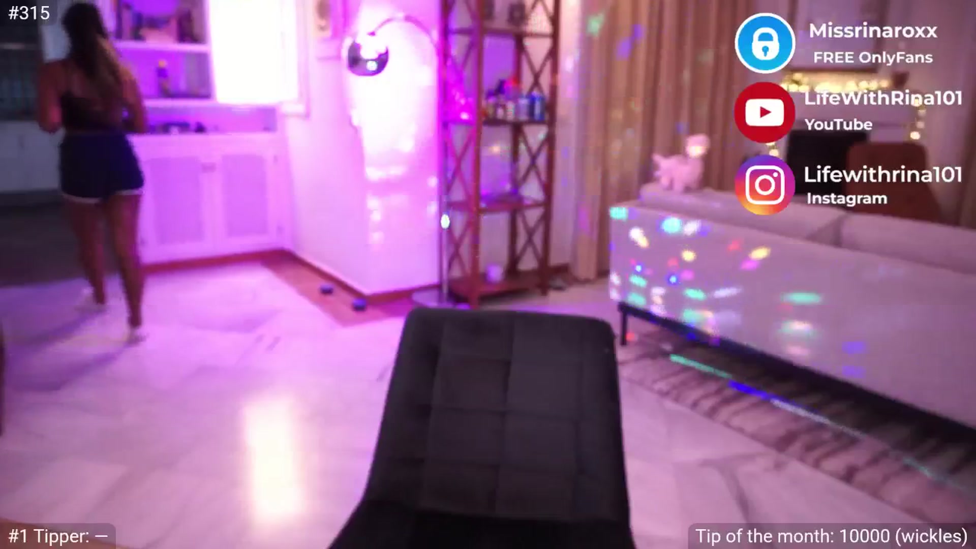 Gallery image thumbnail from Missrinaroxx's myfreecams stream on, 05/12/2025, 19:22 image 4 of 20