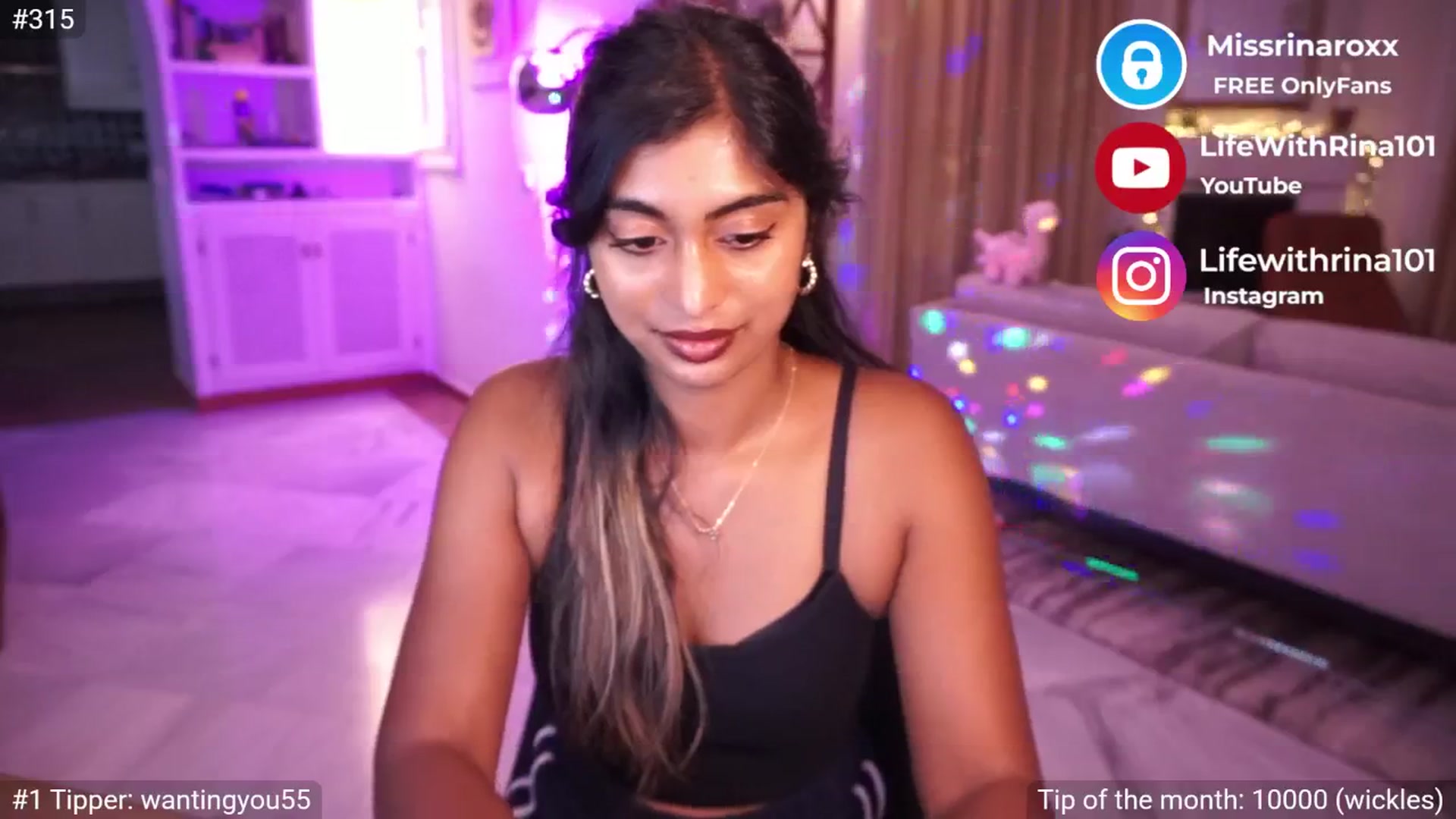 Gallery image thumbnail from Missrinaroxx's myfreecams stream on, 05/12/2025, 19:22 image 10 of 20