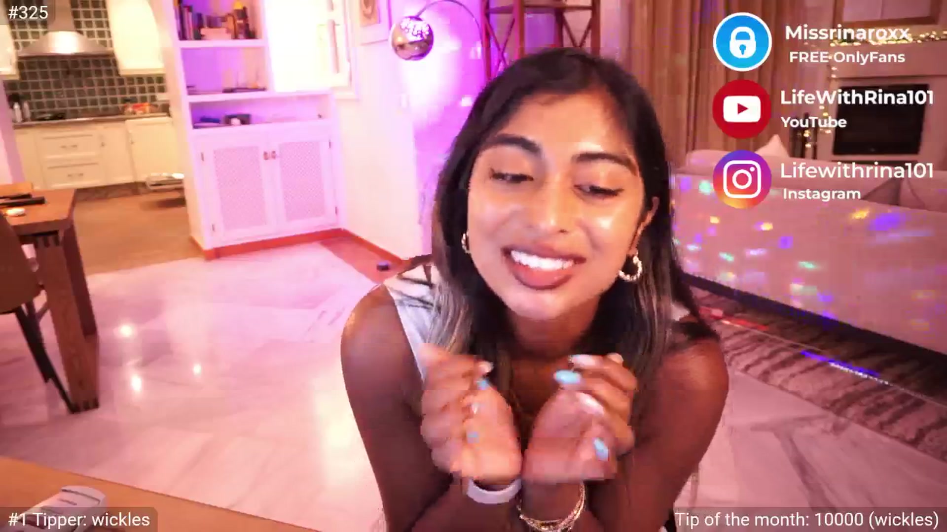 Gallery image thumbnail from Missrinaroxx's myfreecams stream on, 05/13/2025, 20:41 image 18 of 20