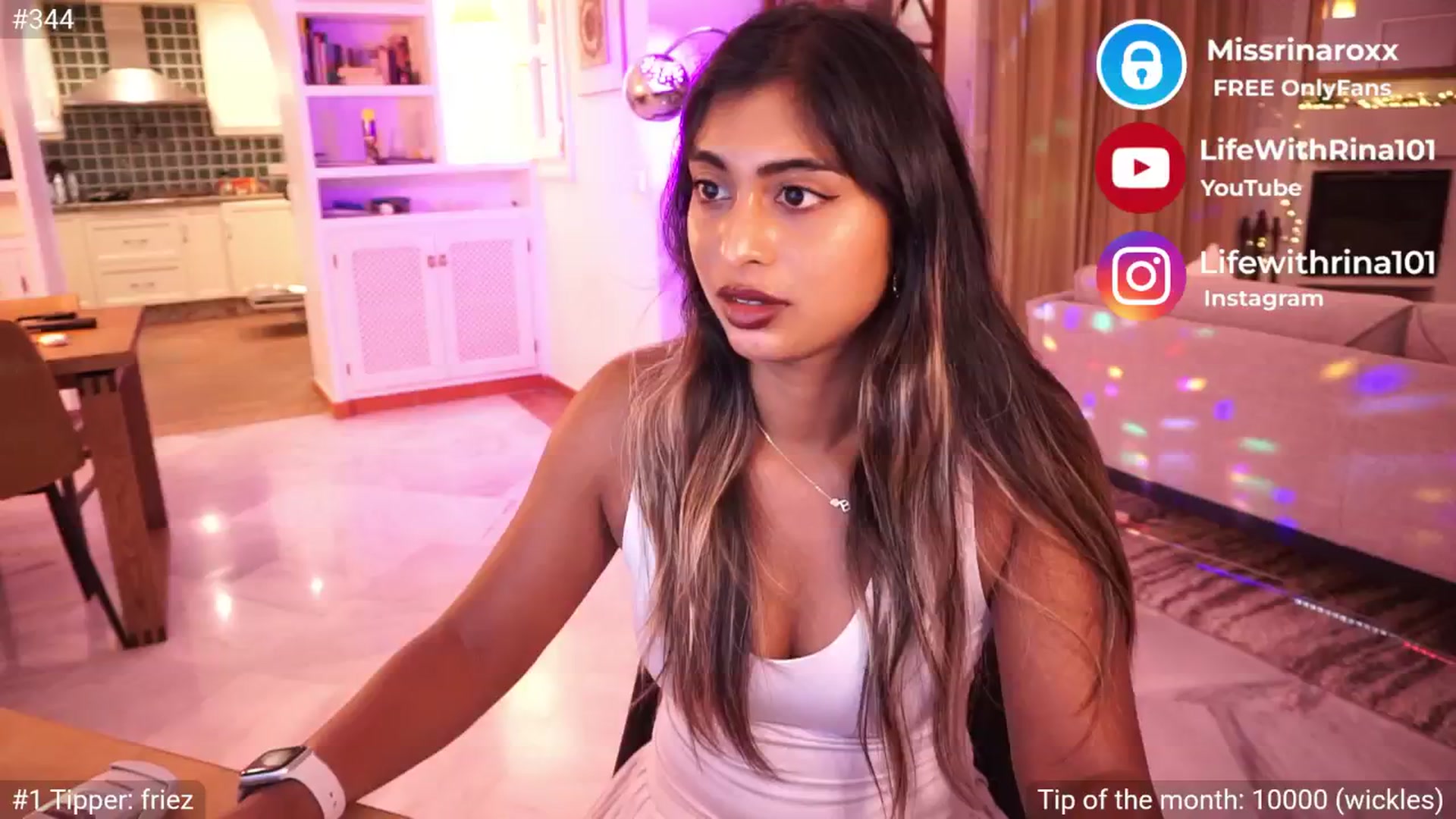 Gallery image thumbnail from Missrinaroxx's myfreecams stream on, 05/13/2025, 20:41 image 4 of 20