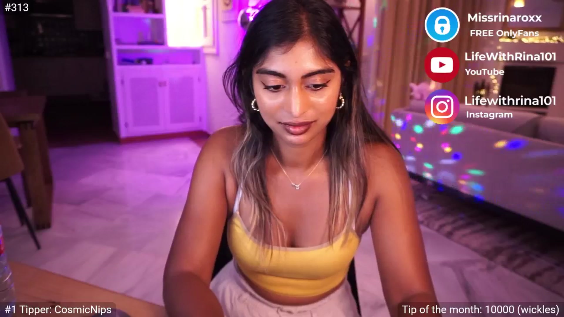 Gallery image thumbnail from Missrinaroxx's myfreecams stream on, 05/14/2025, 20:23 image 16 of 20
