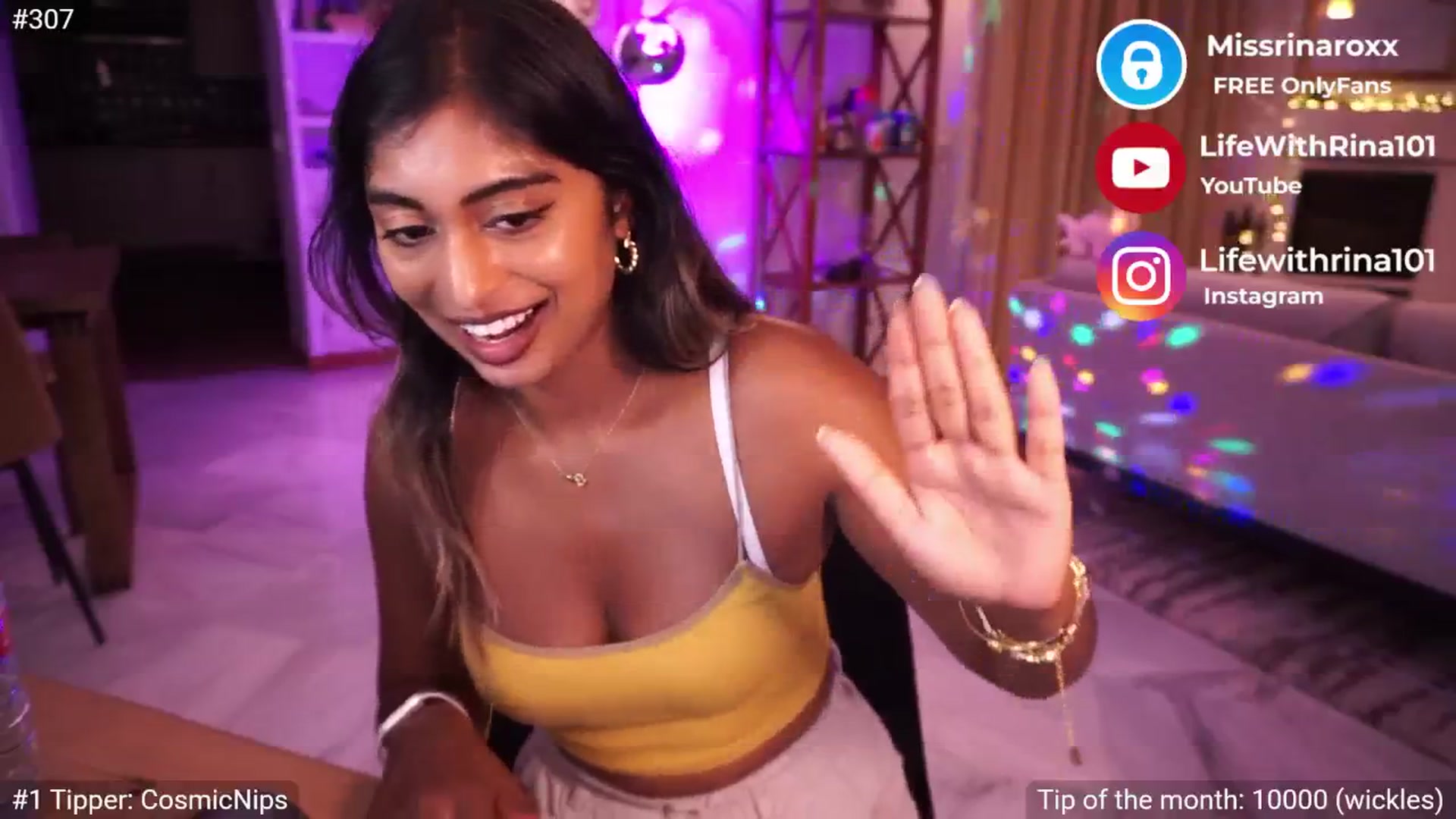 Gallery image thumbnail from Missrinaroxx's myfreecams stream on, 05/14/2025, 20:23 image 17 of 20