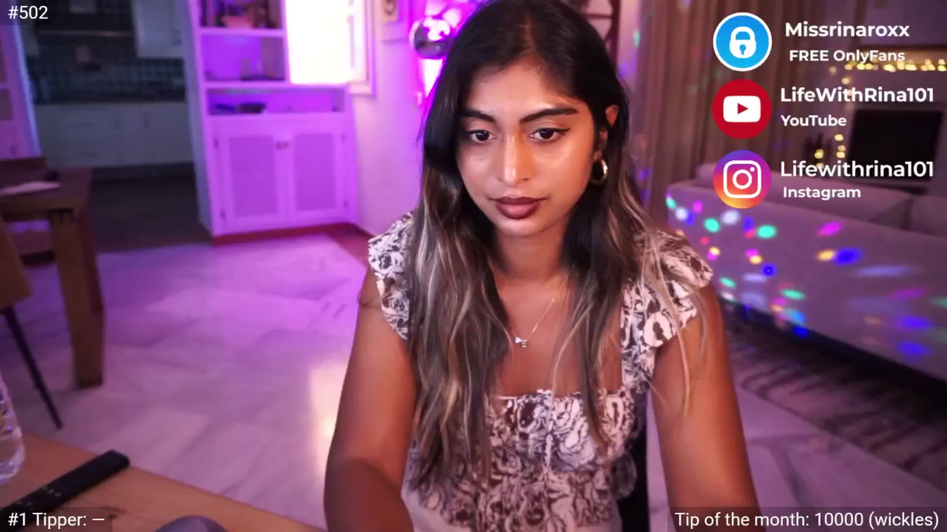 Gallery image thumbnail from Missrinaroxx's myfreecams stream on, 05/20/2025, 18:10 image 12 of 20