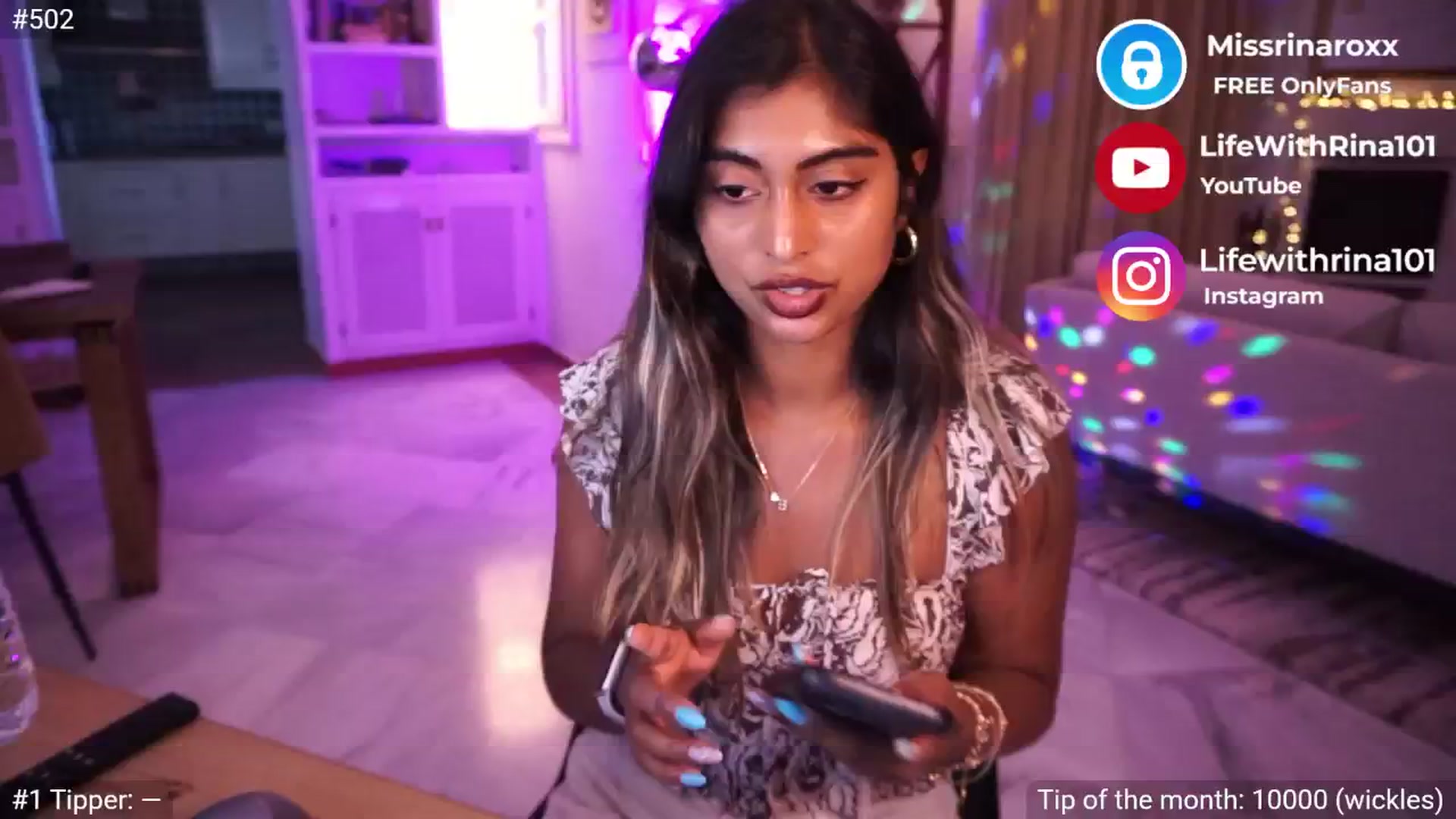 Gallery image thumbnail from Missrinaroxx's myfreecams stream on, 05/20/2025, 18:10 image 11 of 20