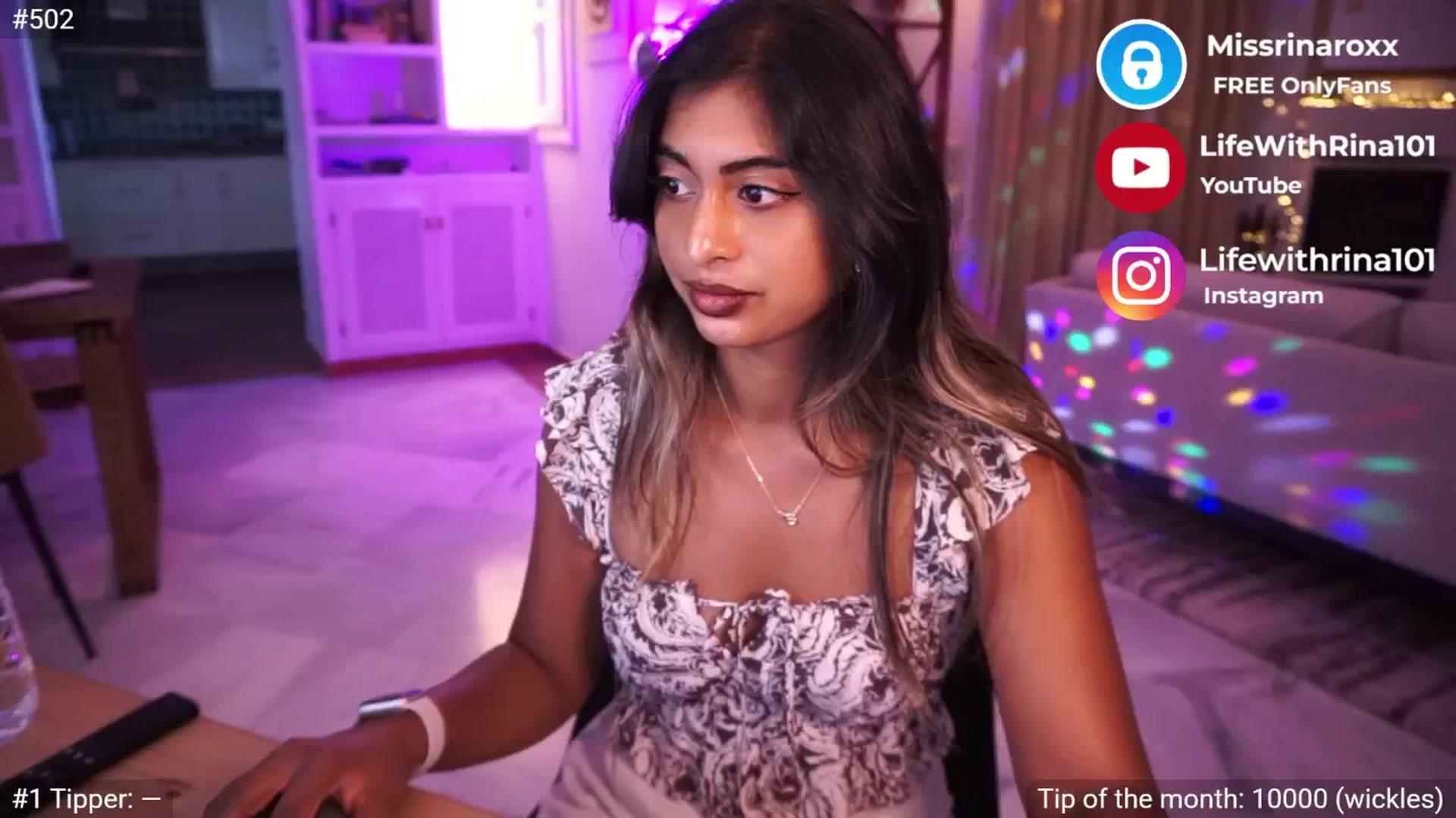 Gallery image thumbnail from Missrinaroxx's myfreecams stream on, 05/20/2025, 18:10 image 8 of 20