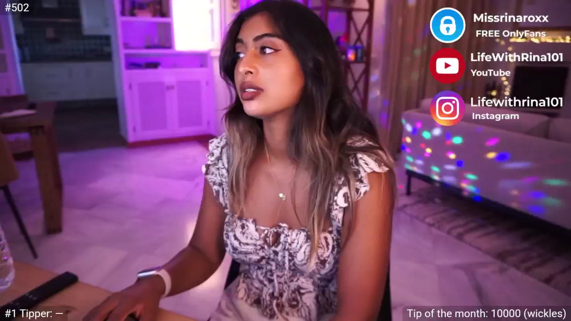 Gallery image thumbnail from Missrinaroxx's myfreecams stream on, 05/20/2025, 18:10 image 7 of 20