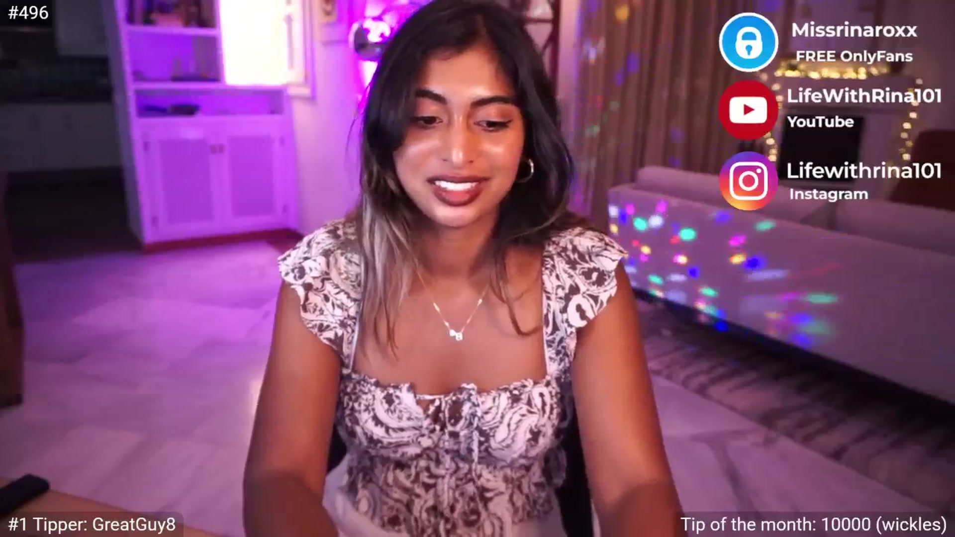 Gallery image thumbnail from Missrinaroxx's myfreecams stream on, 05/20/2025, 19:07 image 13 of 20