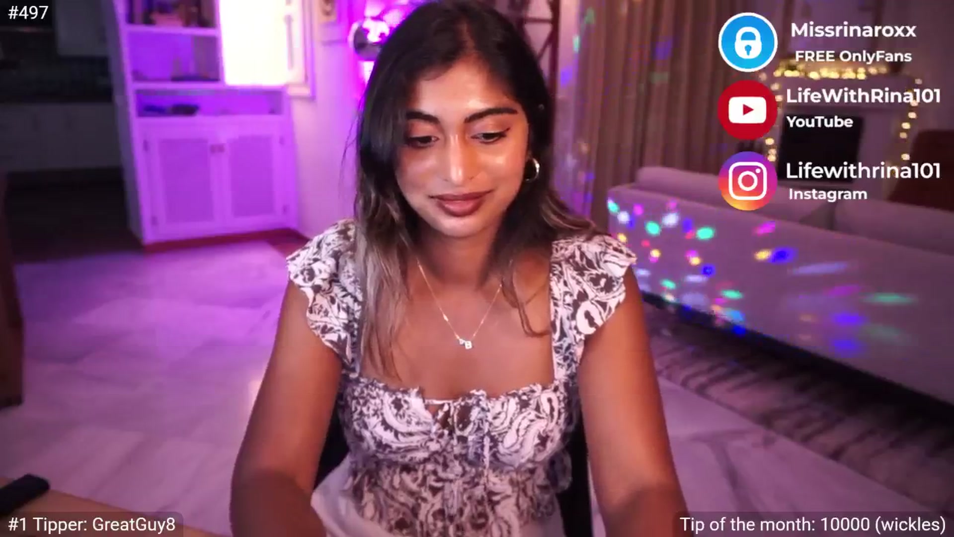 Gallery image thumbnail from Missrinaroxx's myfreecams stream on, 05/20/2025, 19:07 image 14 of 20