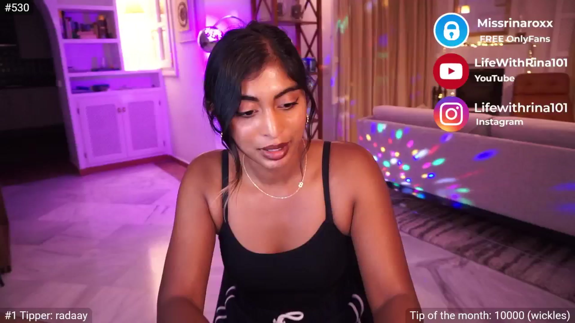 Gallery image thumbnail from Missrinaroxx's myfreecams stream on, 05/27/2025, 19:41 image 20 of 20