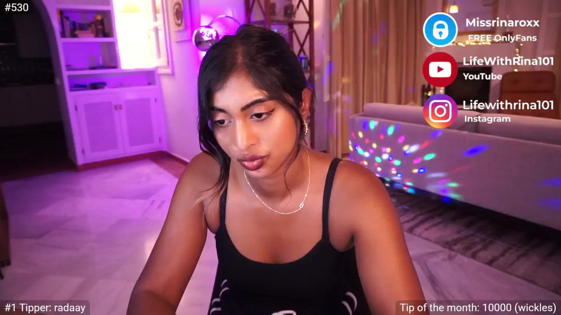 Gallery image thumbnail from Missrinaroxx's myfreecams stream on, 05/27/2025, 19:41 image 19 of 20
