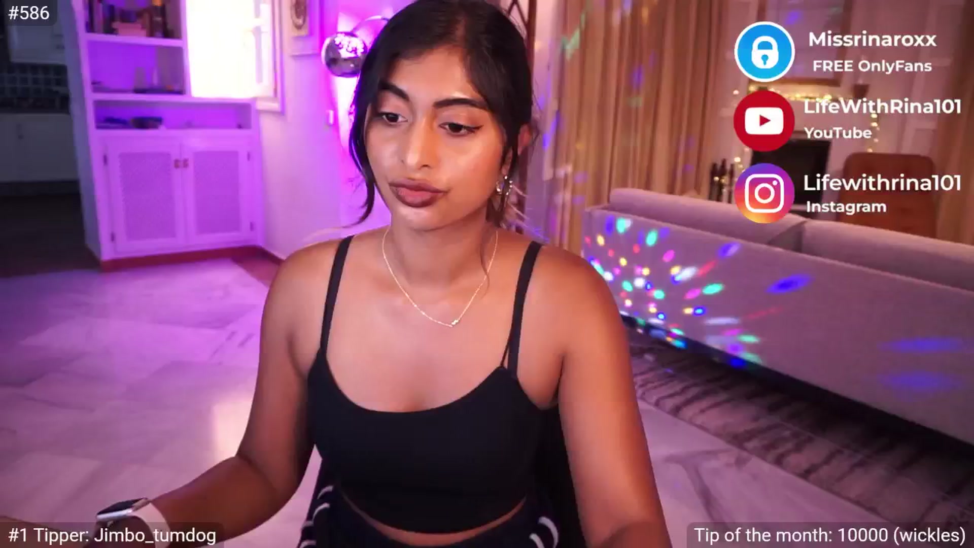 Gallery image thumbnail from Missrinaroxx's myfreecams stream on, 05/27/2025, 19:41 image 5 of 20