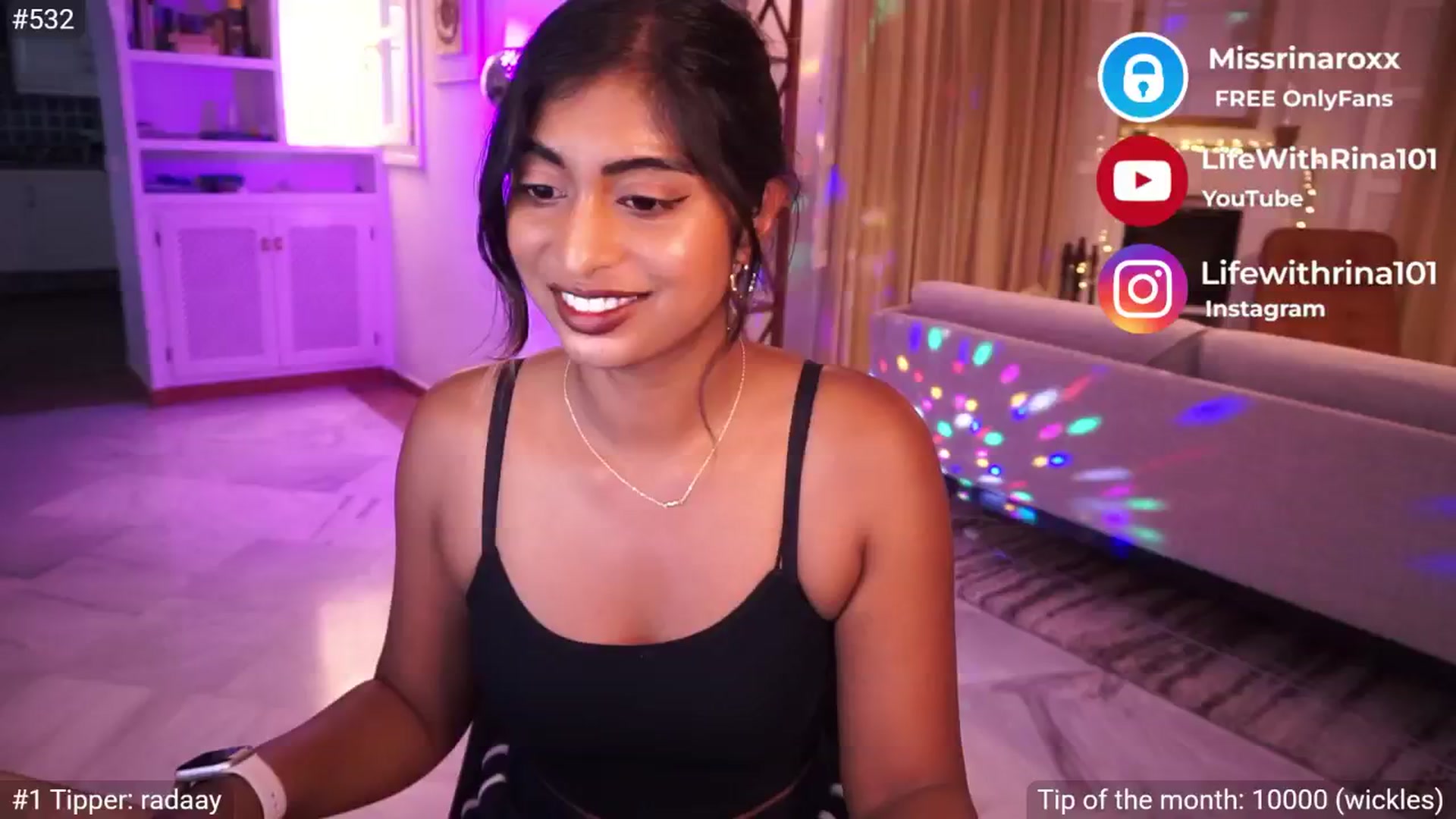Gallery image thumbnail from Missrinaroxx's myfreecams stream on, 05/27/2025, 19:41 image 10 of 20