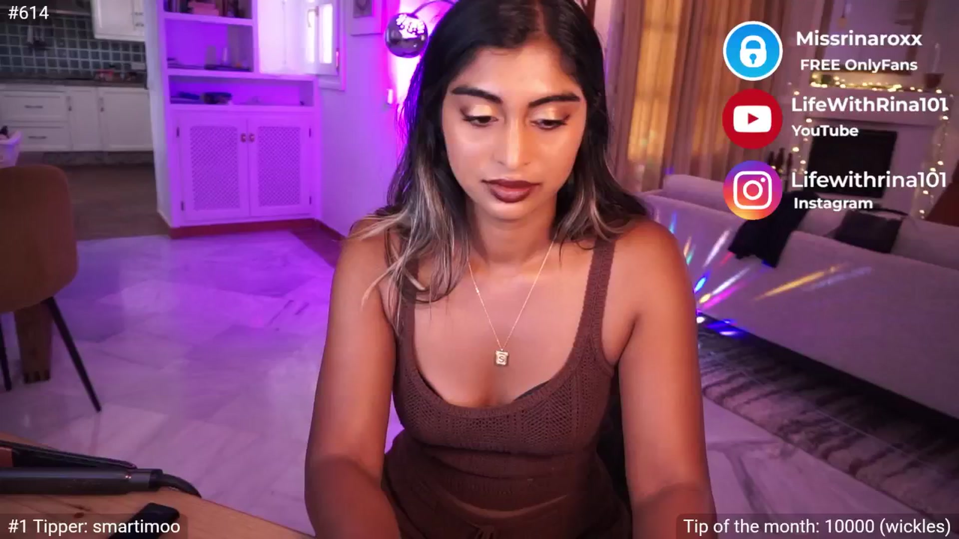 Gallery image thumbnail from Missrinaroxx's myfreecams stream on, 05/30/2025, 17:14 image 8 of 20