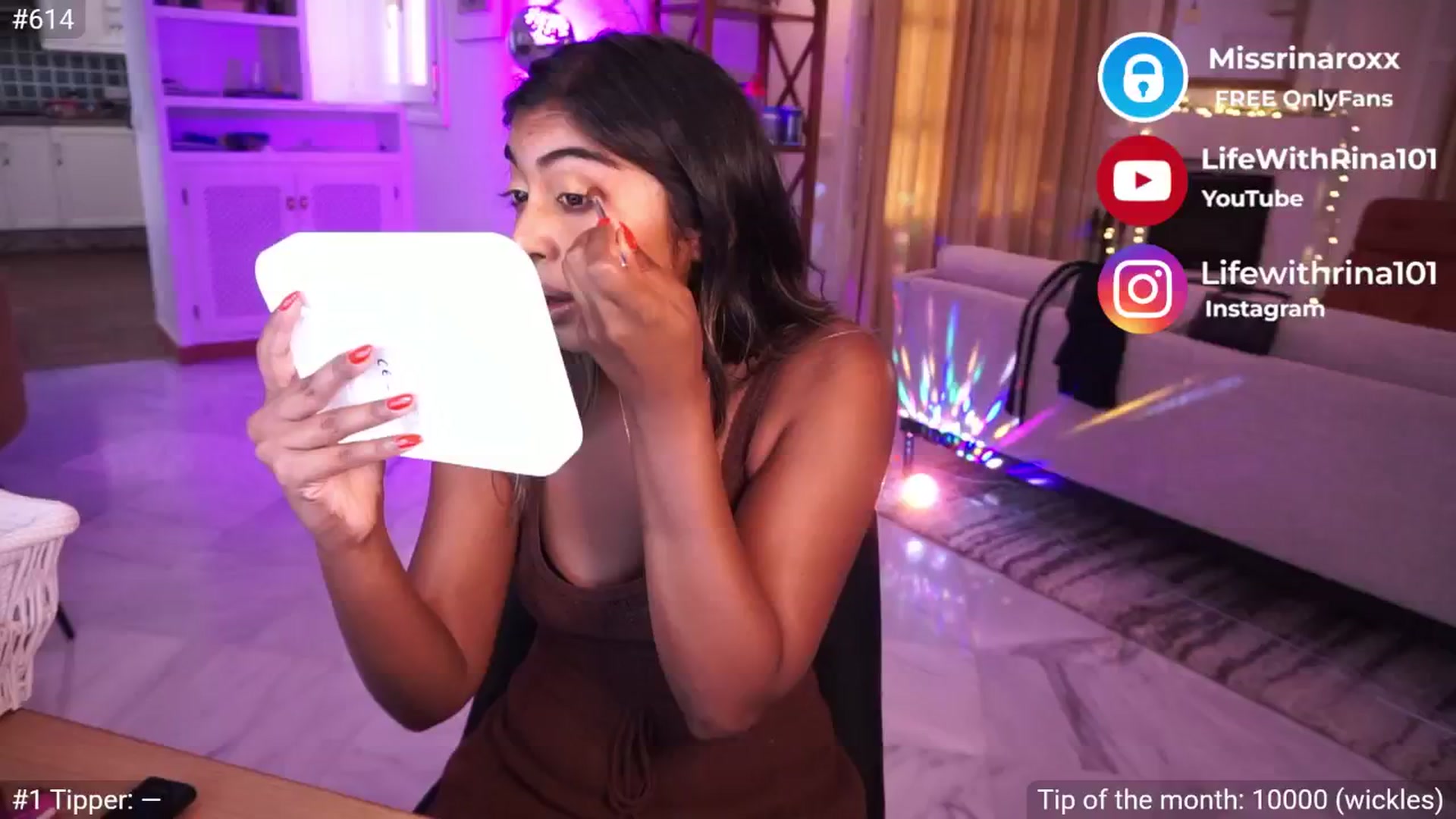 Gallery image thumbnail from Missrinaroxx's myfreecams stream on, 05/30/2025, 17:14 image 2 of 20