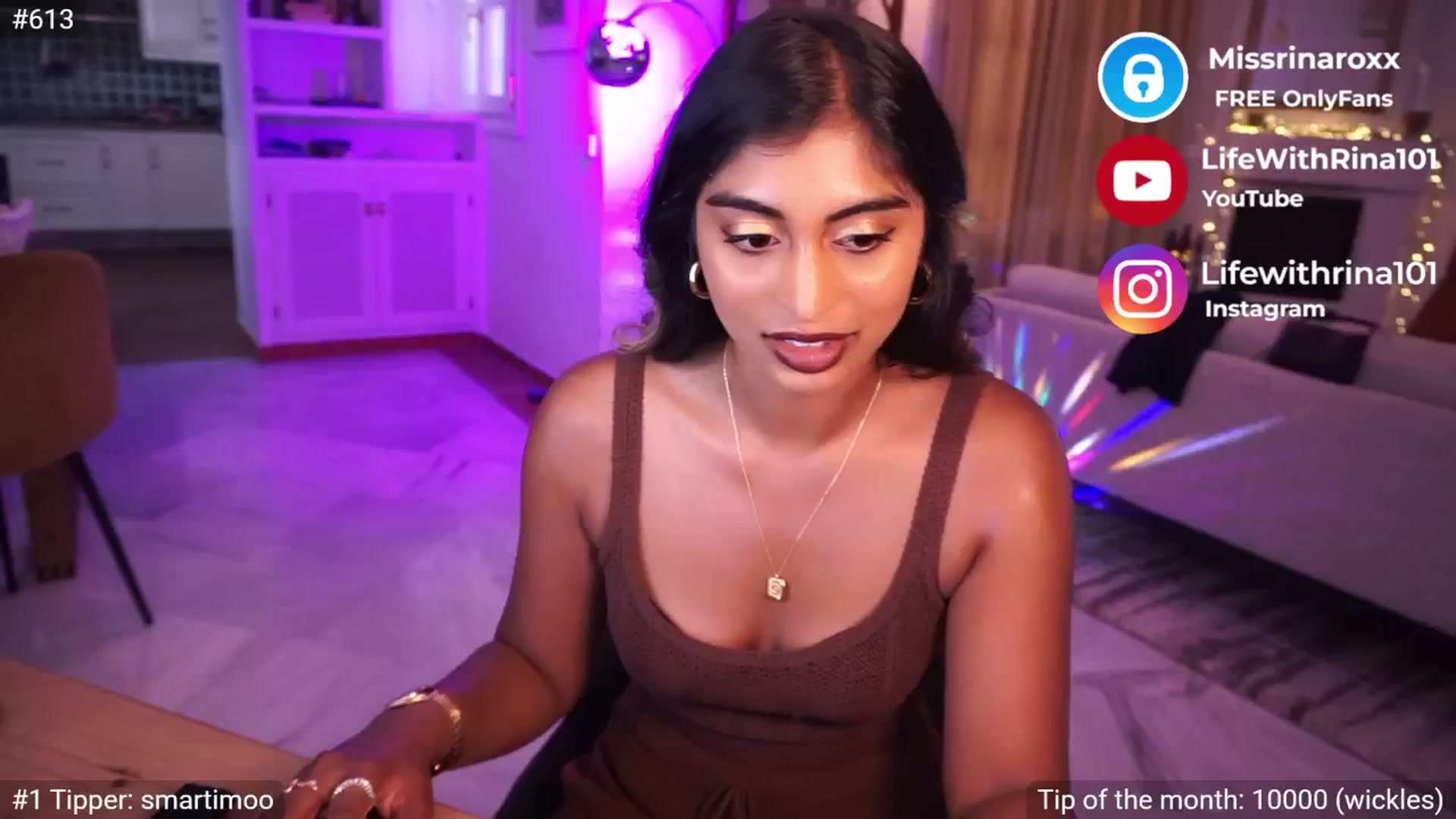 Gallery image thumbnail from Missrinaroxx's myfreecams stream on, 05/30/2025, 17:14 image 15 of 20