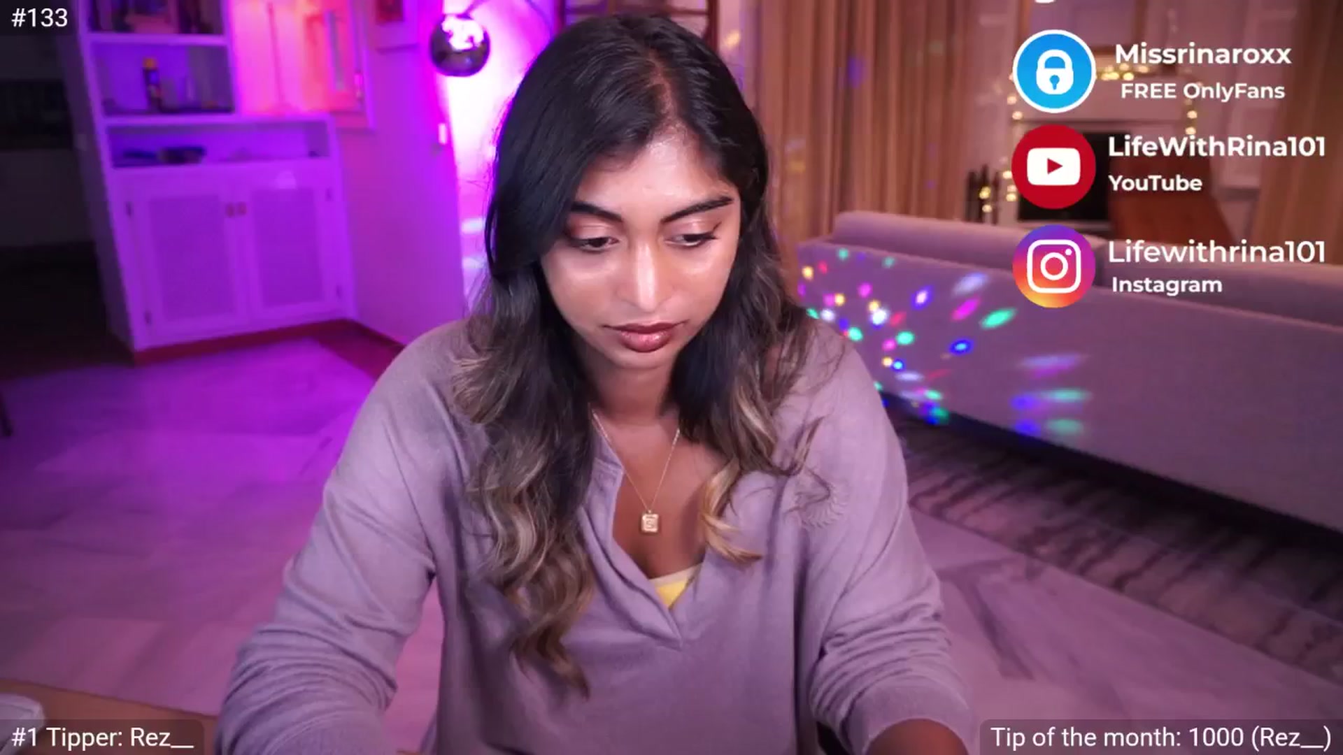 Gallery image thumbnail from Missrinaroxx's myfreecams stream on, 06/01/2025, 20:11 image 11 of 20