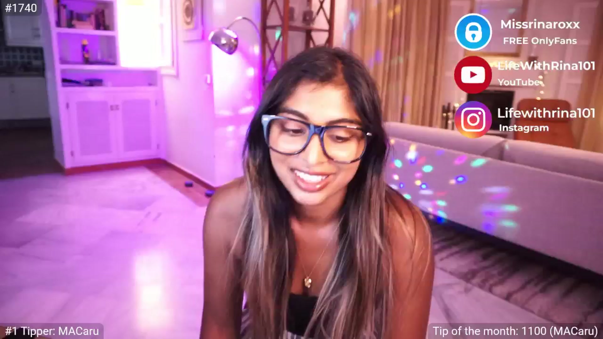 Gallery image thumbnail from Missrinaroxx's myfreecams stream on, 06/12/2025, 18:35 image 14 of 20