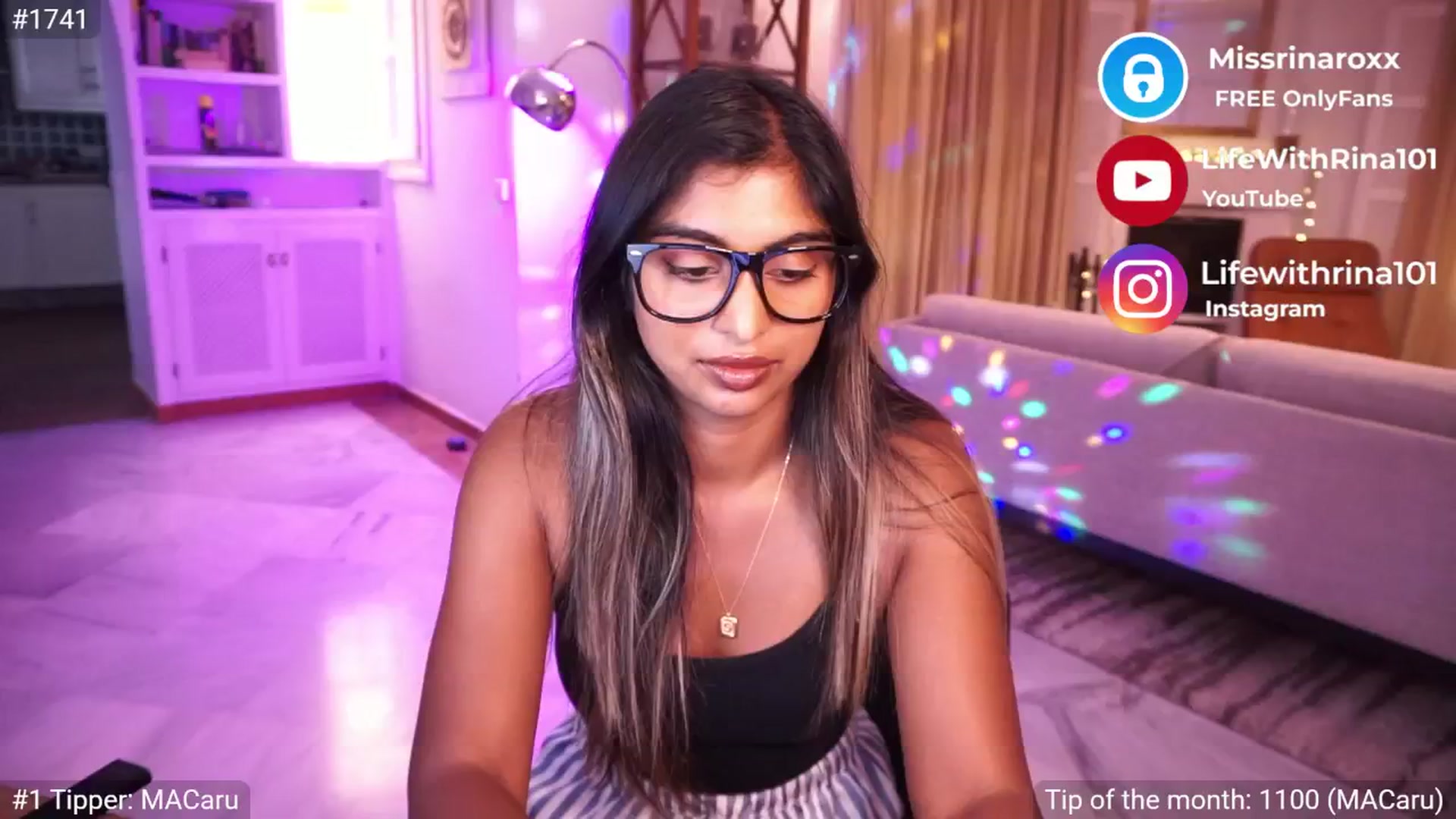 Gallery image thumbnail from Missrinaroxx's myfreecams stream on, 06/12/2025, 18:35 image 5 of 20
