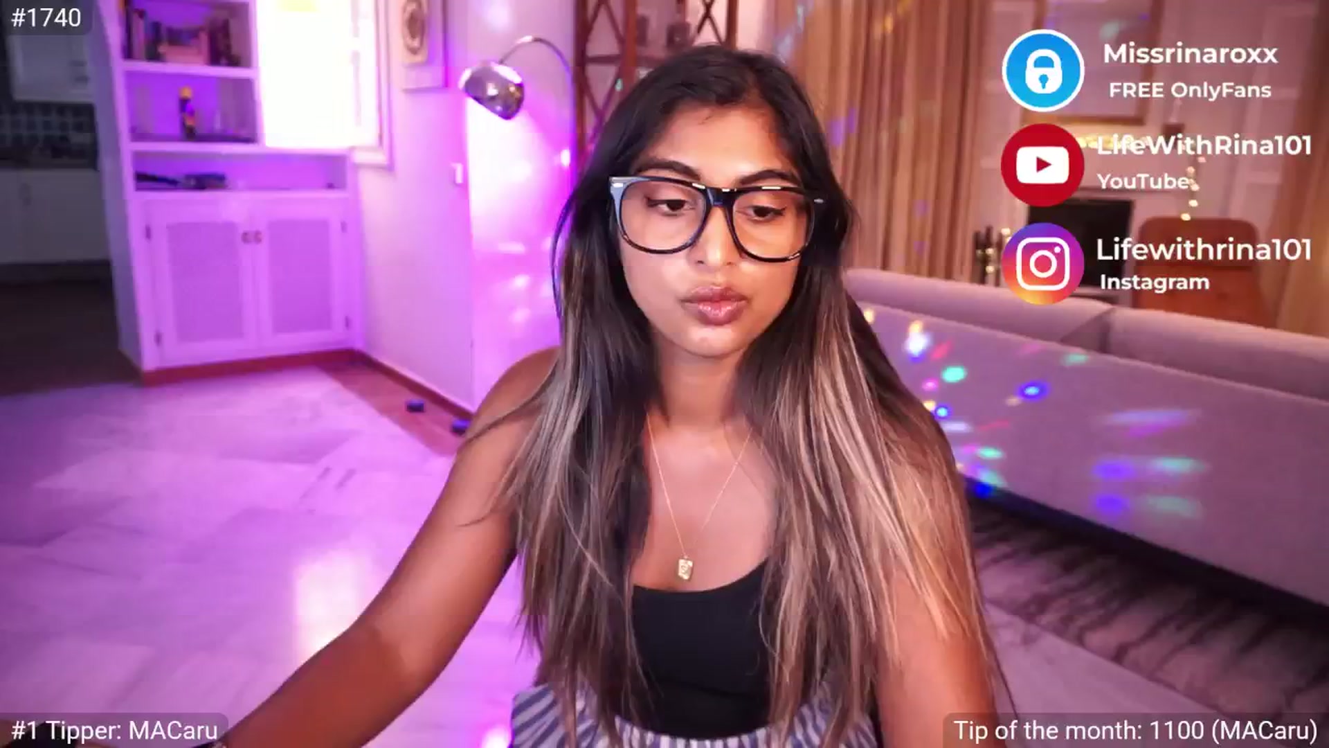 Gallery image thumbnail from Missrinaroxx's myfreecams stream on, 06/12/2025, 18:35 image 12 of 20
