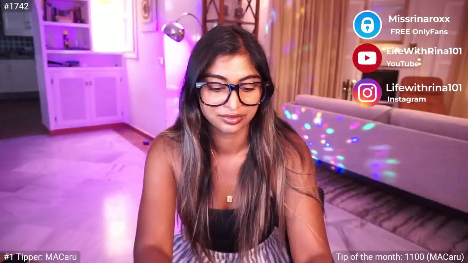 Gallery image thumbnail from Missrinaroxx's myfreecams stream on, 06/12/2025, 18:35 image 9 of 20
