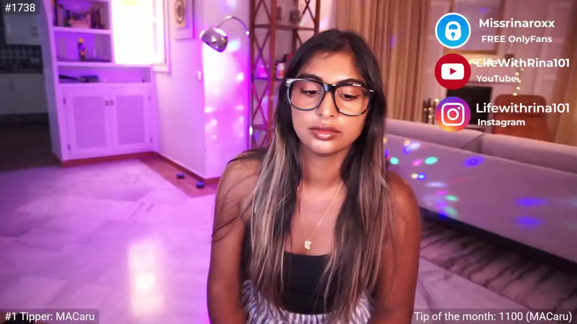 Gallery image thumbnail from Missrinaroxx's myfreecams stream on, 06/12/2025, 18:35 image 17 of 20