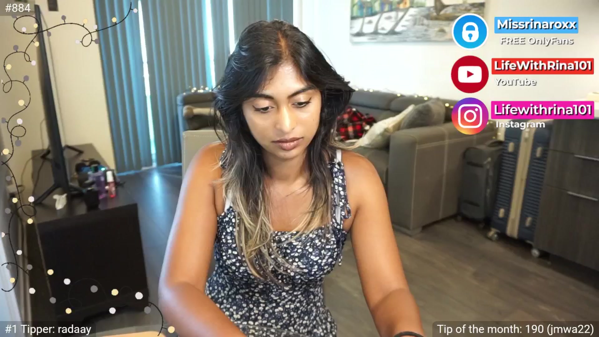 Gallery image thumbnail from Missrinaroxx's myfreecams stream on, 07/01/2025, 23:48 image 18 of 20