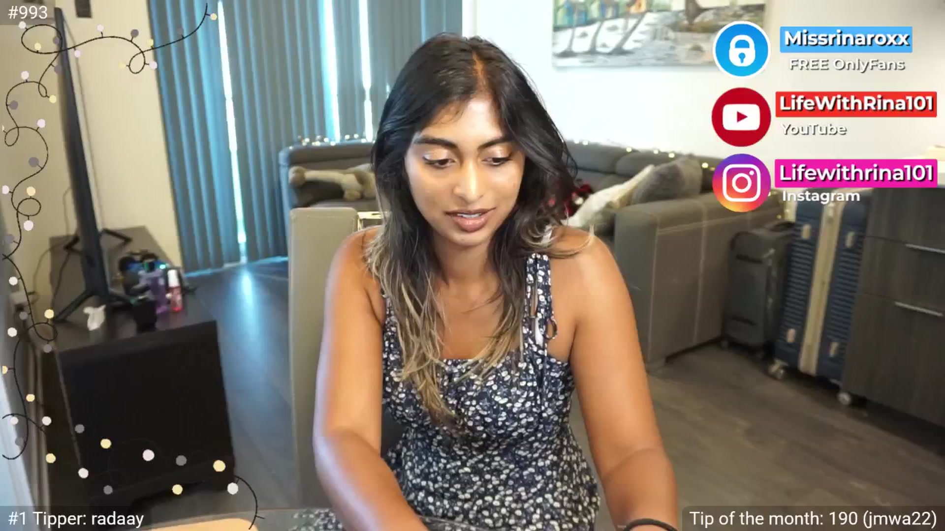 Gallery image thumbnail from Missrinaroxx's myfreecams stream on, 07/01/2025, 23:48 image 13 of 20