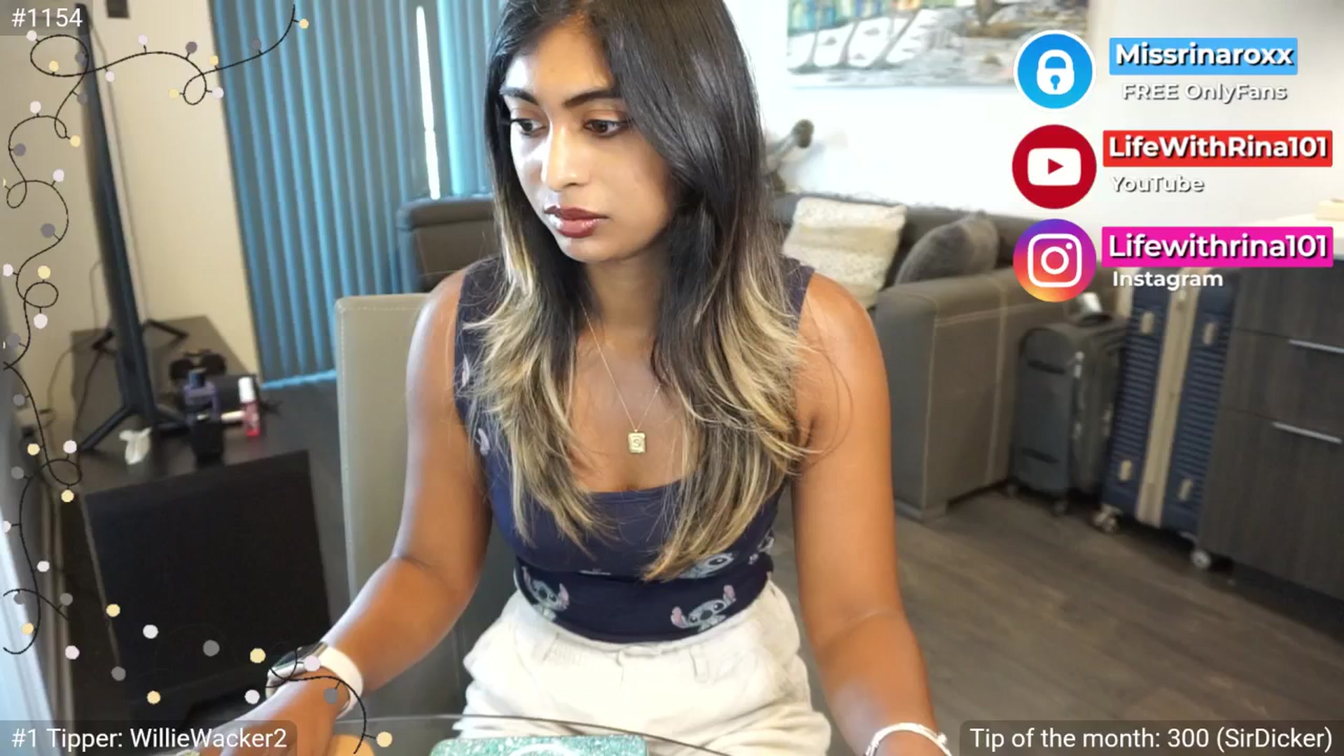 Gallery image thumbnail from Missrinaroxx's myfreecams stream on, 07/02/2025, 15:04 image 16 of 20