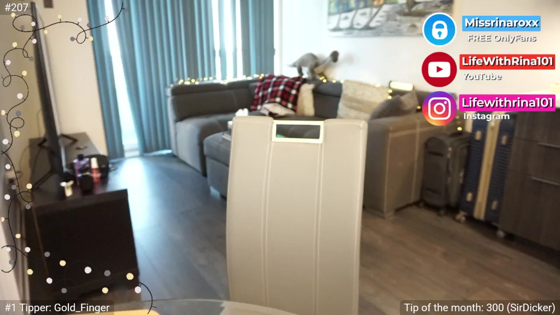 Gallery image thumbnail from Missrinaroxx's myfreecams stream on, 07/02/2025, 23:54 image 16 of 20