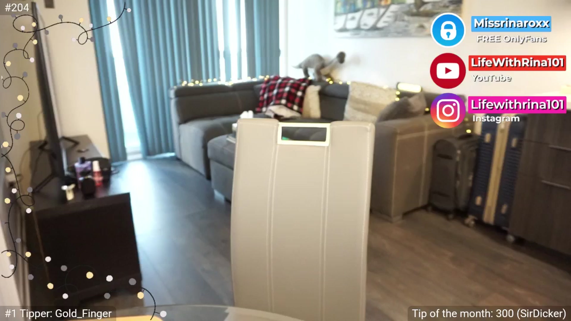 Gallery image thumbnail from Missrinaroxx's myfreecams stream on, 07/02/2025, 23:54 image 15 of 20