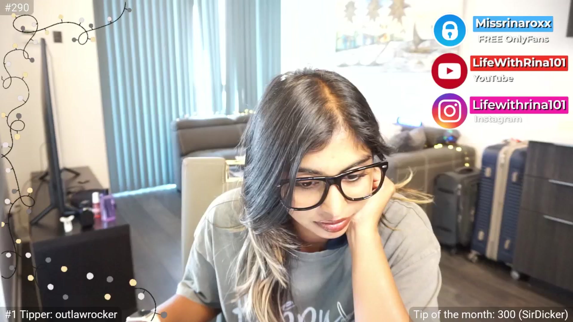 Gallery image thumbnail from Missrinaroxx's myfreecams stream on, 07/03/2025, 19:26 image 13 of 20