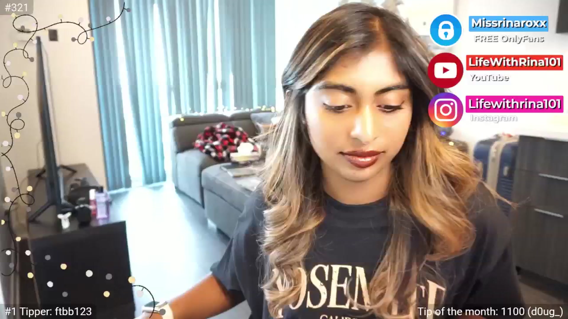 Gallery image thumbnail from Missrinaroxx's myfreecams stream on, 07/04/2025, 18:26 image 4 of 20