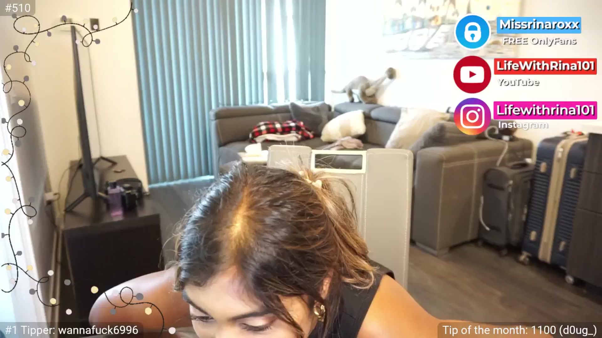 Gallery image thumbnail from Missrinaroxx's myfreecams stream on, 07/10/2025, 23:27 image 8 of 20