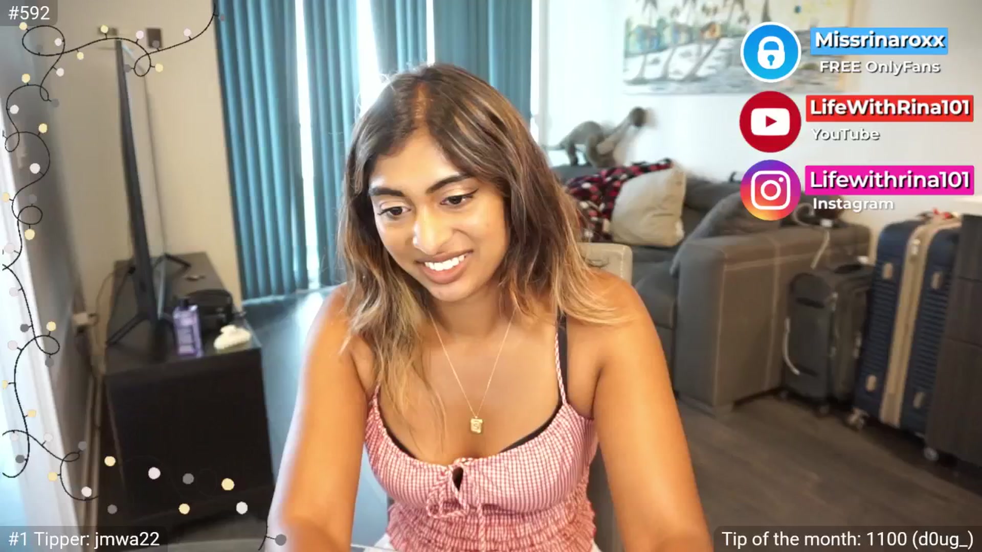 Gallery image thumbnail from Missrinaroxx's myfreecams stream on, 07/11/2025, 23:07 image 4 of 20