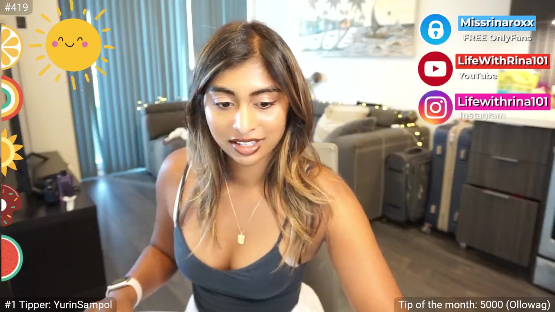 Gallery image thumbnail from Missrinaroxx's myfreecams stream on, 07/21/2025, 23:34 image 15 of 20