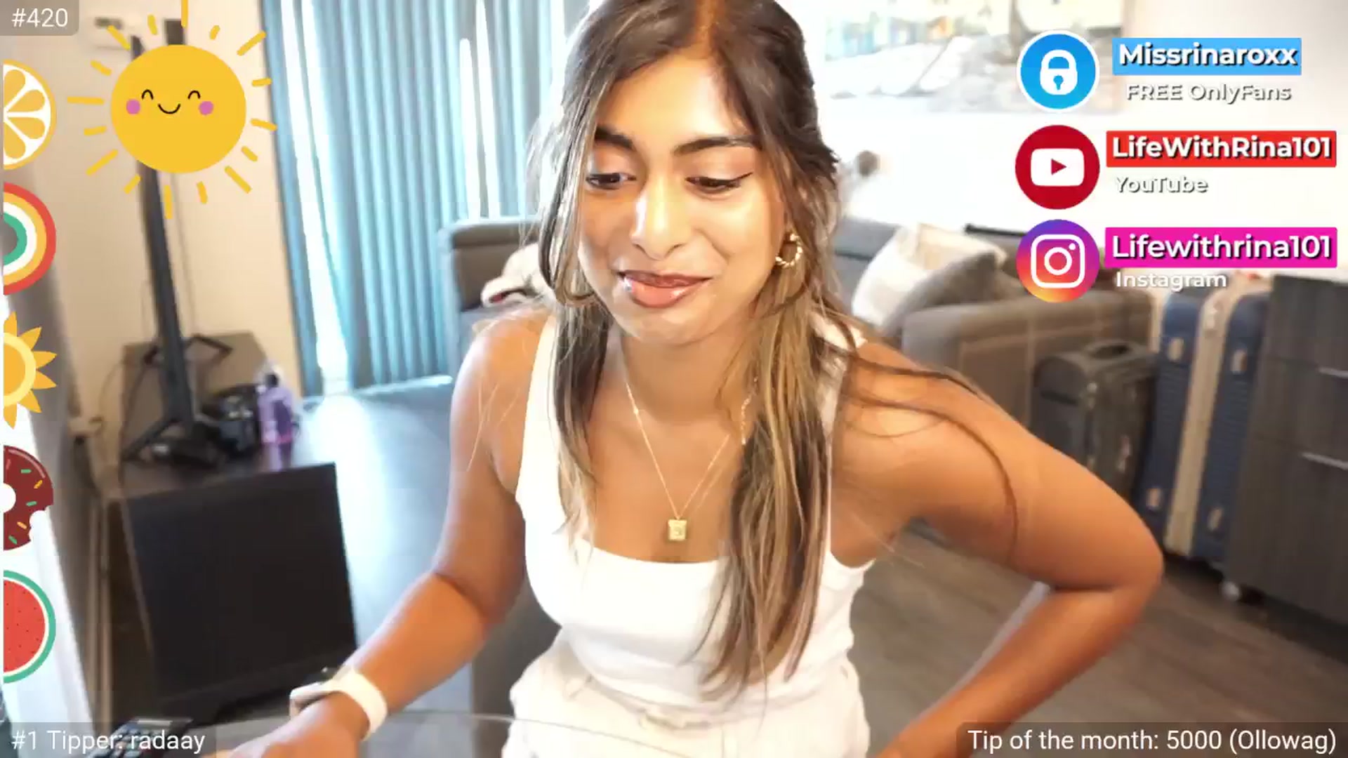 Gallery image thumbnail from Missrinaroxx's myfreecams stream on, 07/22/2025, 19:46 image 16 of 20