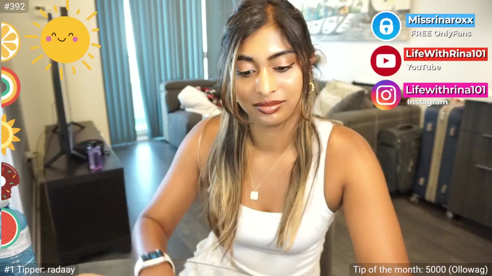 Gallery image thumbnail from Missrinaroxx's myfreecams stream on, 07/22/2025, 23:33 image 19 of 20