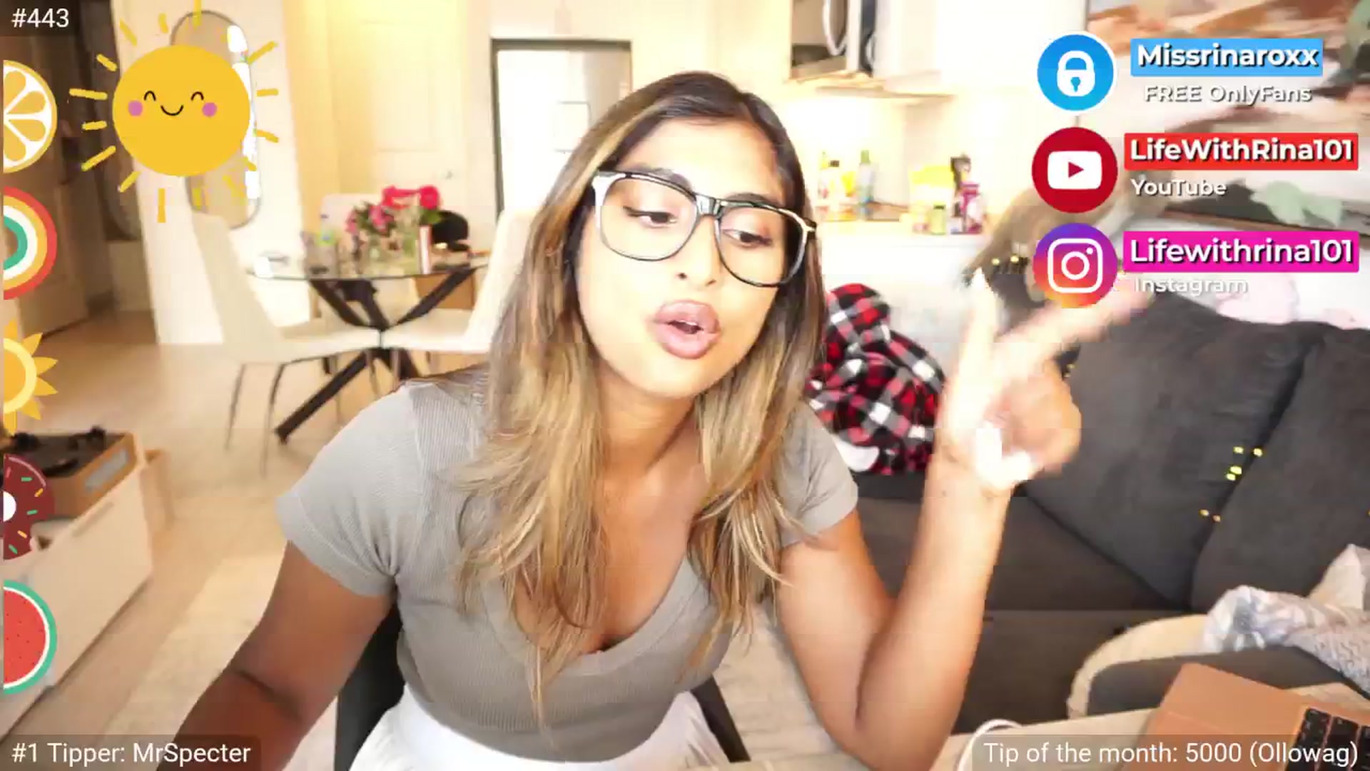 Gallery image thumbnail from Missrinaroxx's myfreecams stream on, 07/31/2025, 20:13 image 14 of 20