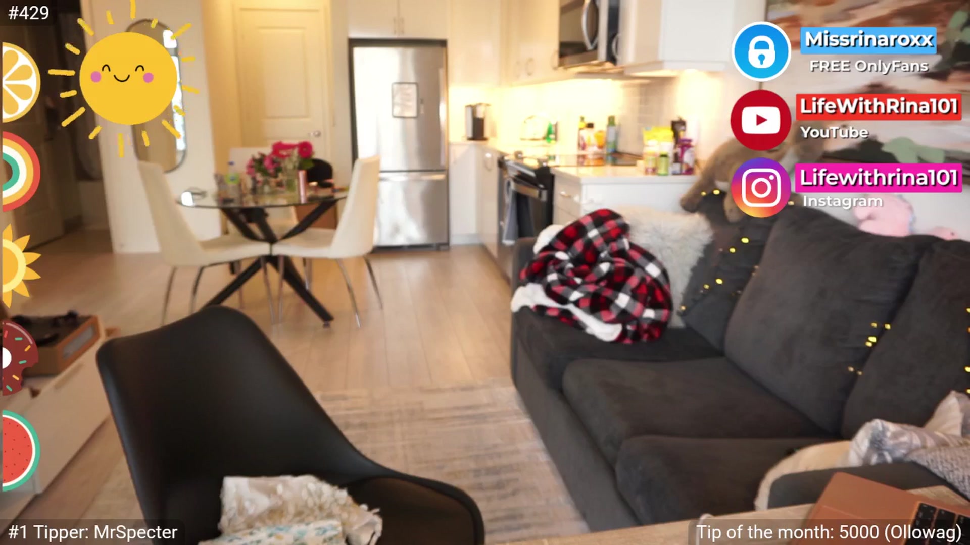 Gallery image thumbnail from Missrinaroxx's myfreecams stream on, 07/31/2025, 20:13 image 18 of 20