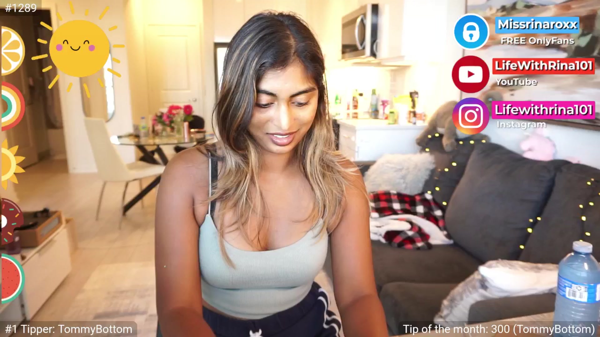 Gallery image thumbnail from Missrinaroxx's myfreecams stream on, 08/01/2025, 23:50 image 6 of 20