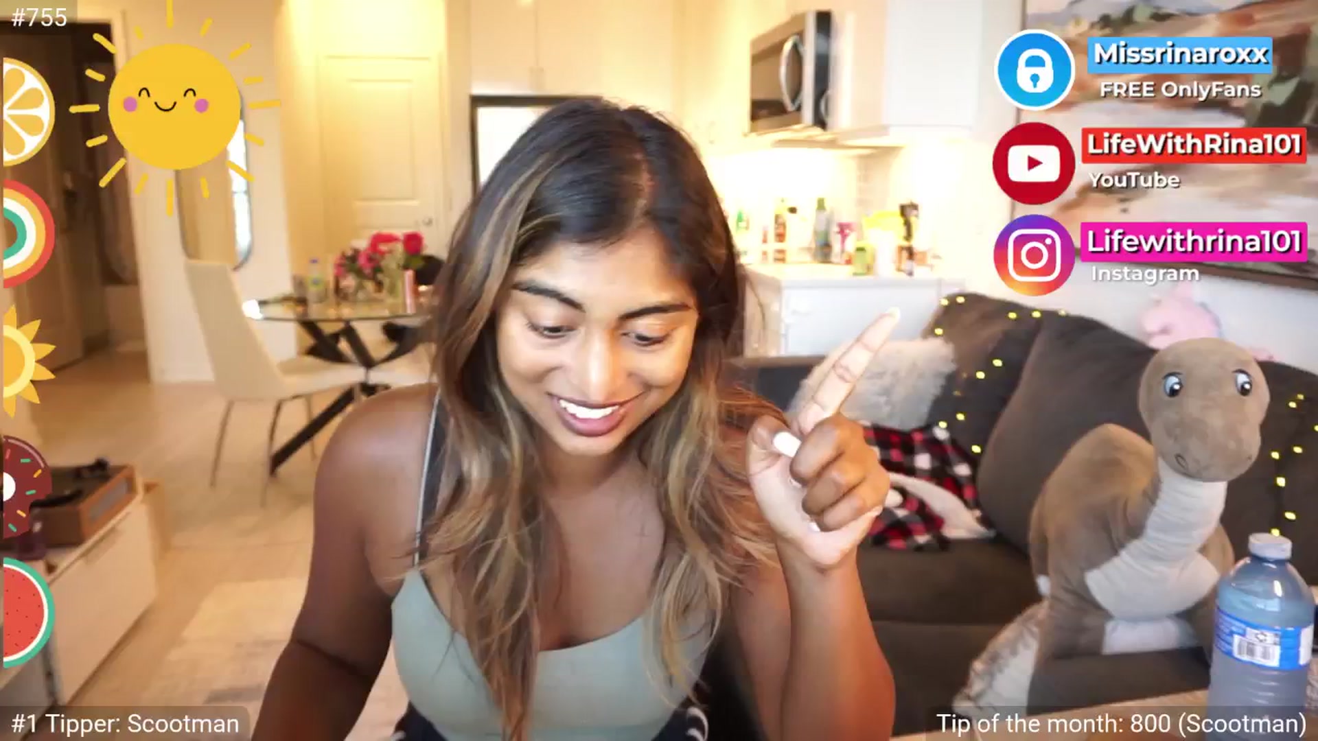 Gallery image thumbnail from Missrinaroxx's myfreecams stream on, 08/01/2025, 23:50 image 14 of 20