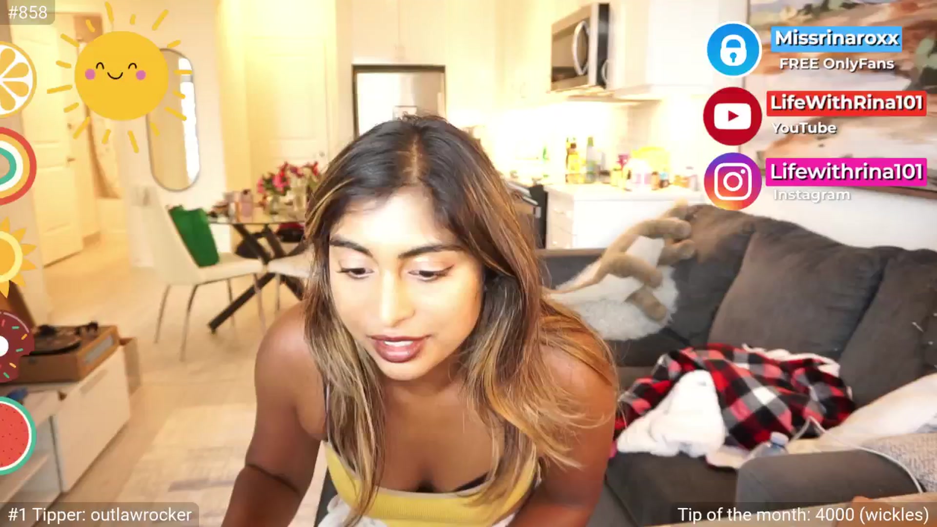 Gallery image thumbnail from Missrinaroxx's myfreecams stream on, 08/07/2025, 23:04 image 3 of 20