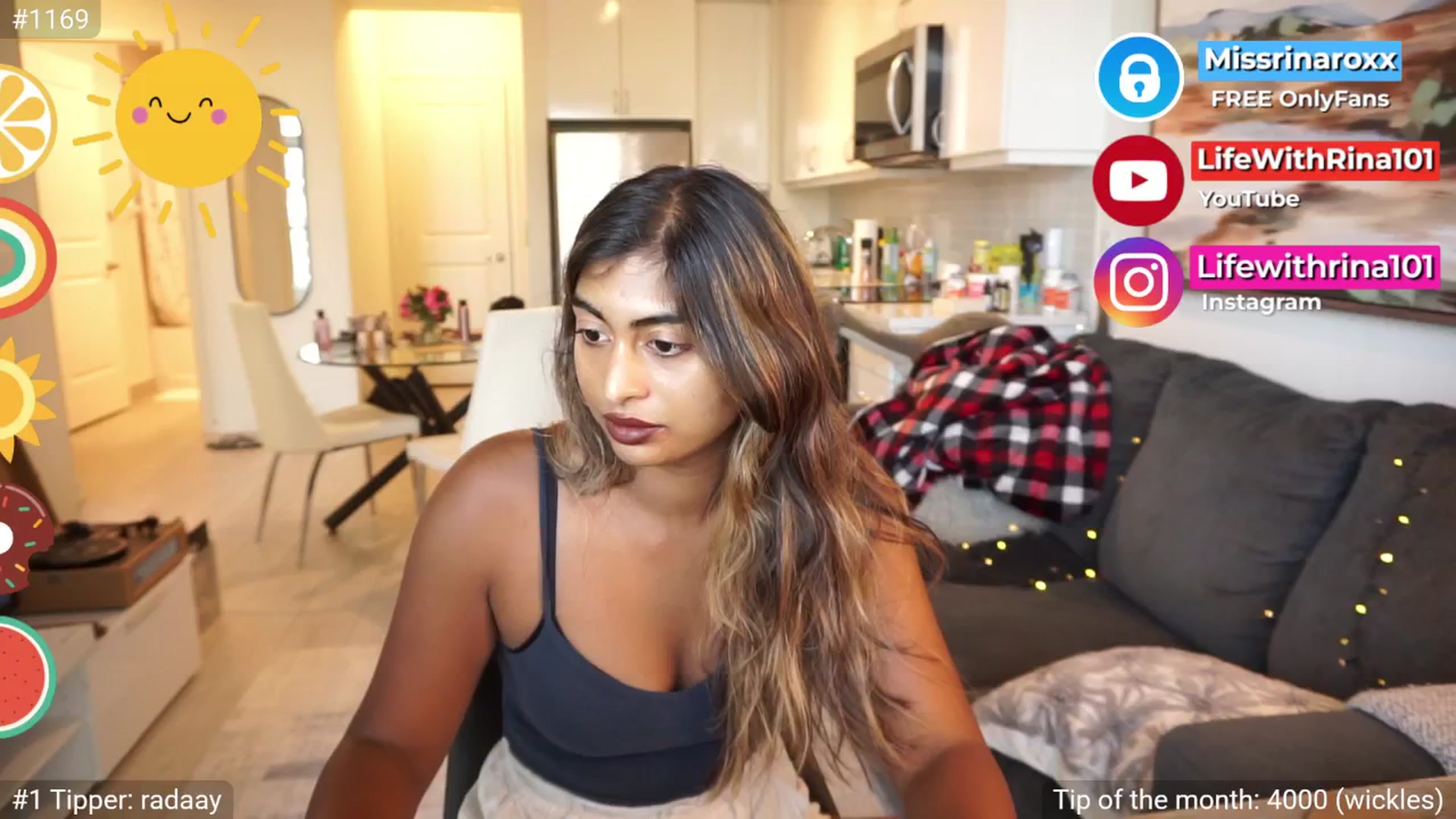 Gallery image thumbnail from Missrinaroxx's myfreecams stream on, 08/10/2025, 23:21 image 7 of 20