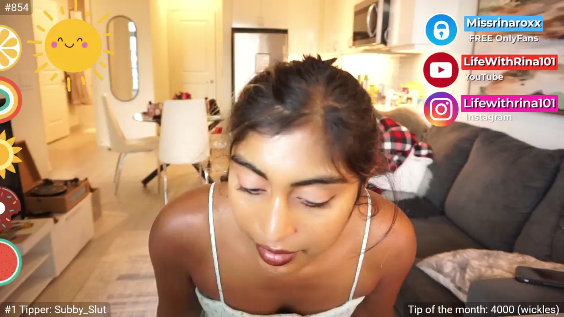 Gallery image thumbnail from Missrinaroxx's myfreecams stream on, 08/12/2025, 19:16 image 15 of 20