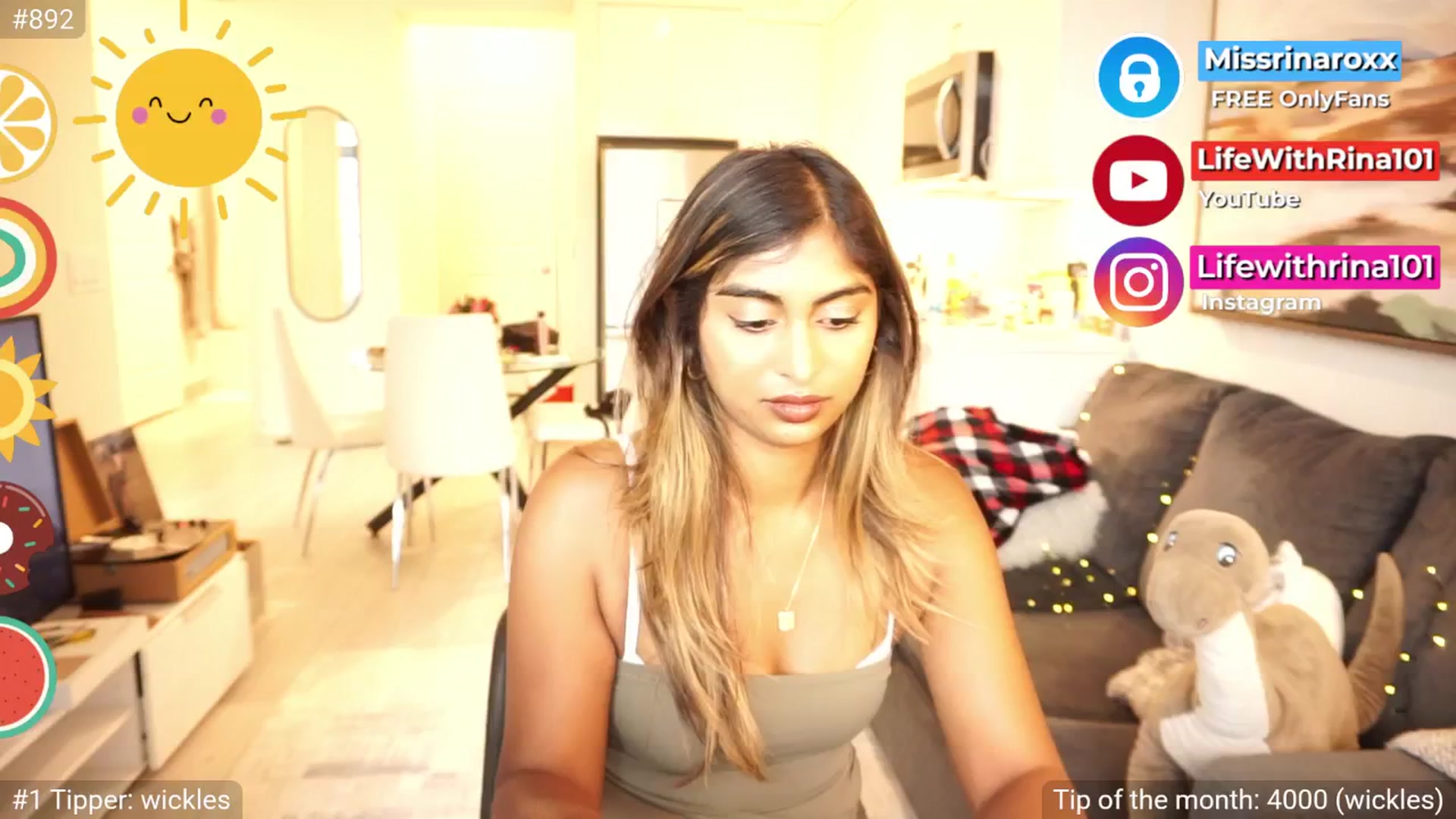 Gallery image thumbnail from Missrinaroxx's myfreecams stream on, 08/13/2025, 23:09 image 8 of 20