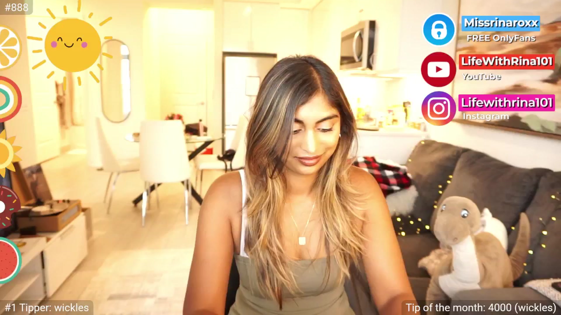 Gallery image thumbnail from Missrinaroxx's myfreecams stream on, 08/13/2025, 23:09 image 16 of 20