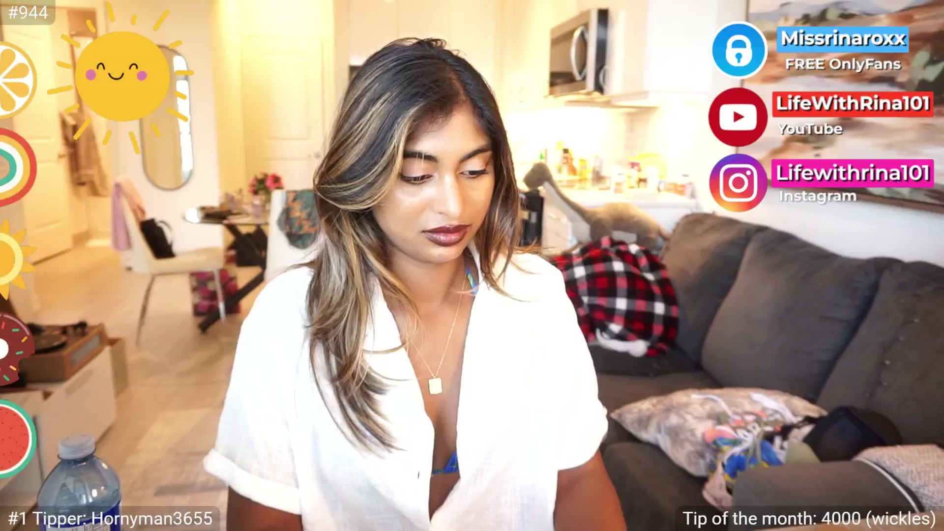 Gallery image thumbnail from Missrinaroxx's myfreecams stream on, 08/15/2025, 23:11 image 4 of 20