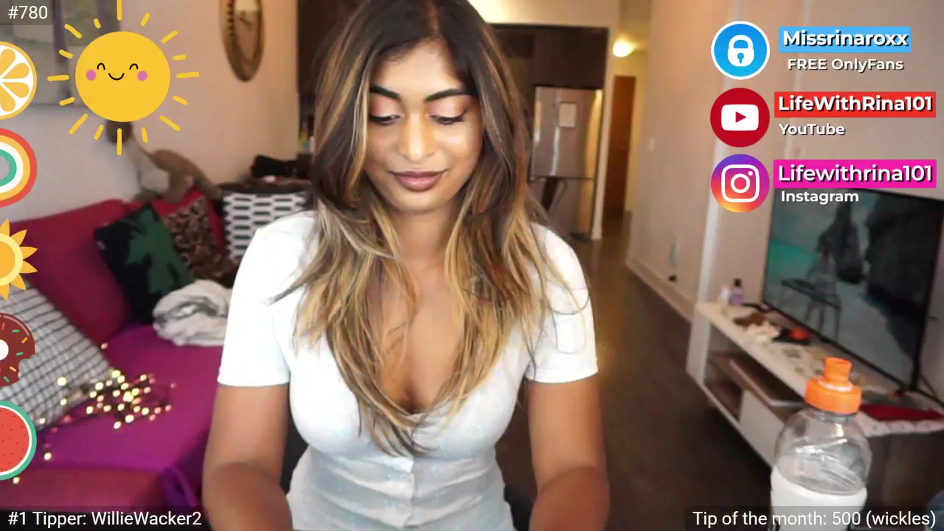 Gallery image thumbnail from Missrinaroxx's myfreecams stream on, 09/04/2025, 19:04 image 6 of 20